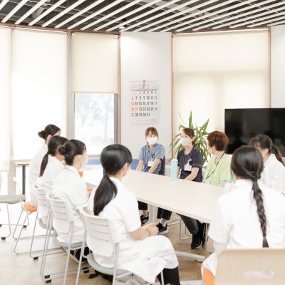 高校生医療体験レポート 職員との語らいから見えた、医療のやりがいとあたたかさ - 栃木県民主医療機関連合会 - お知らせ